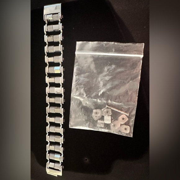 NWT Legacy for Men by Simone I. Smith Barrel Link Bracelet in Stainless Steel - Picture 5 of 6